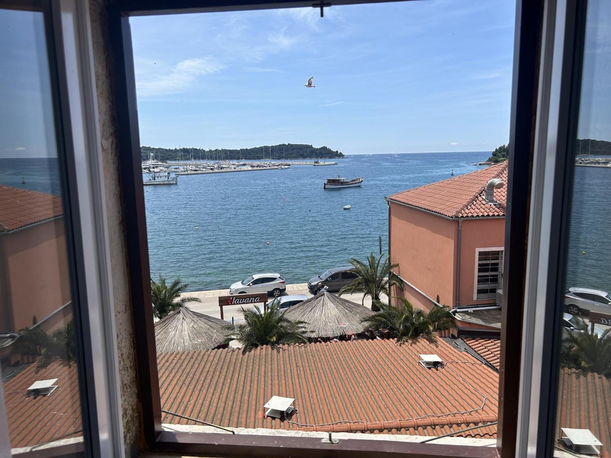 Apartment Aquavista With Sea View Rovinj Exterior photo
